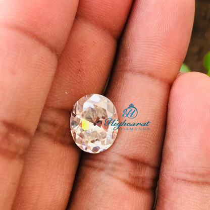 Top-grade lab-grown Old Mine Oval Diamond showcasing exceptional sparkle