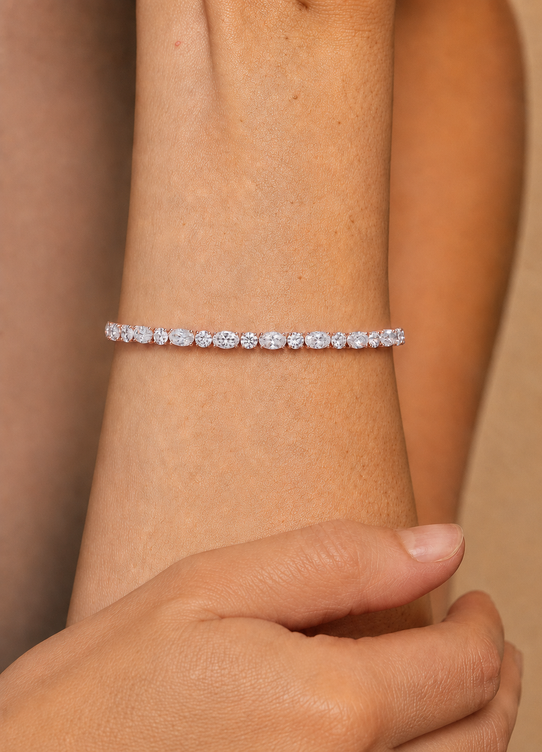 4.64 Ct Oval & Round Cut Diamond Tennis Bracelet
