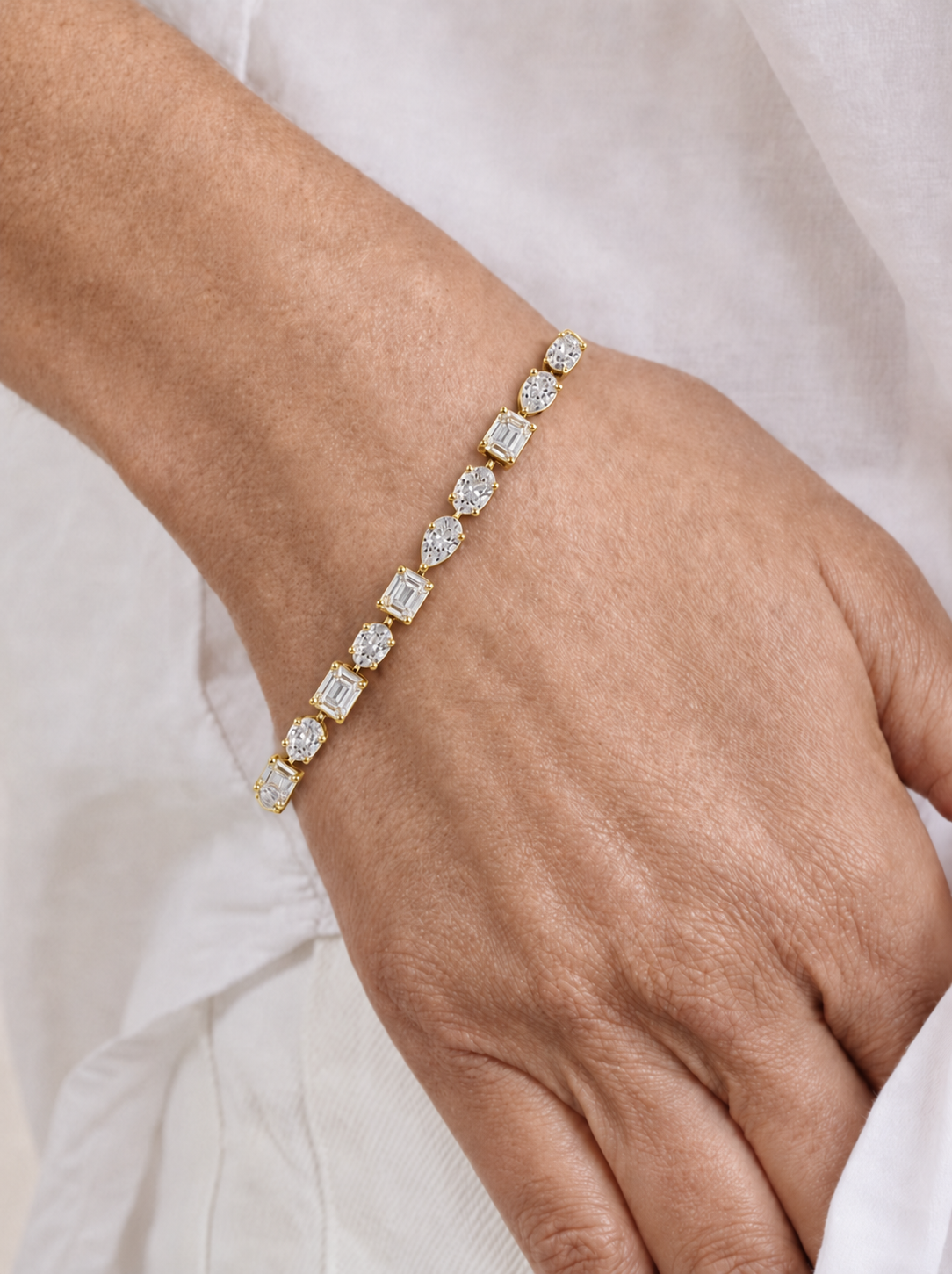 Pear Emerald & Oval Cut Lab Grown Tennis Diamond Bracelet