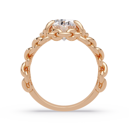 Oval shape diamond ring with chain inspired band design