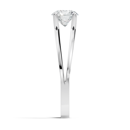 Minimal round lab grown diamond ring with clustered stone design
