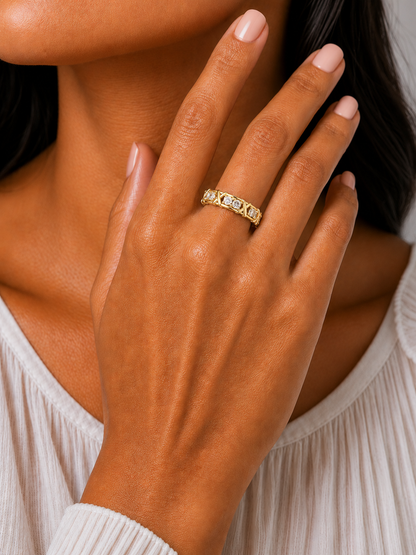 Round Lab Grown Diamond Criss Cross Link Band Ring - HIGHCARAT DIAMONDS