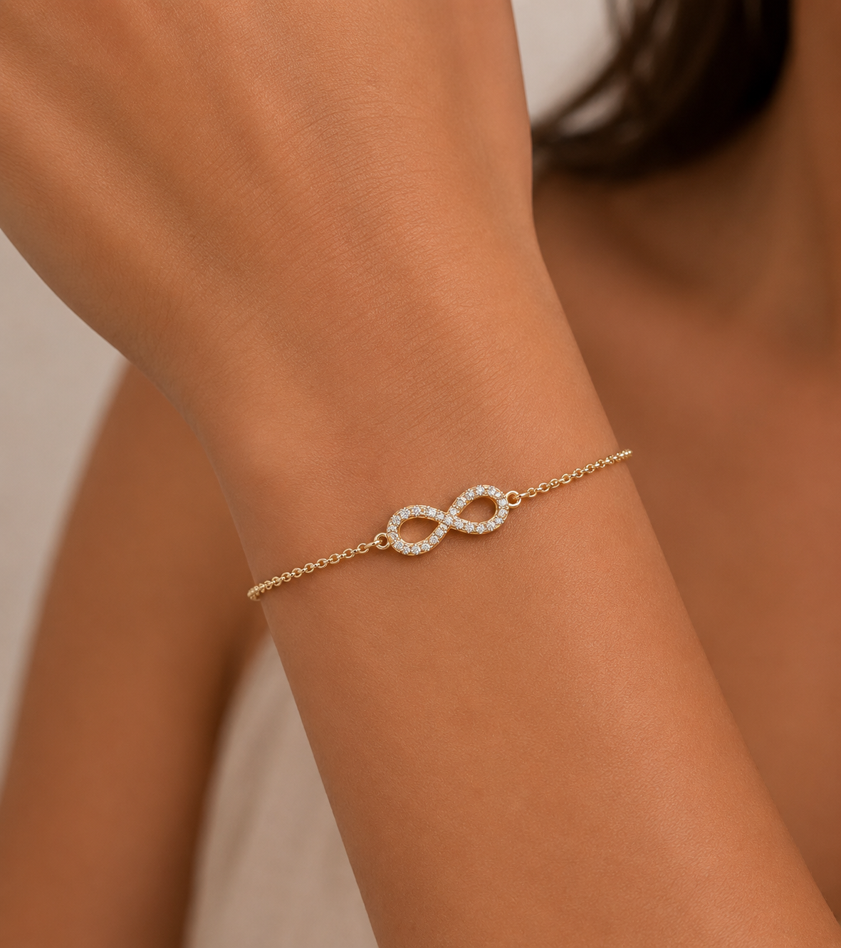 Round Cut Diamond Infinity Charm Bracelet