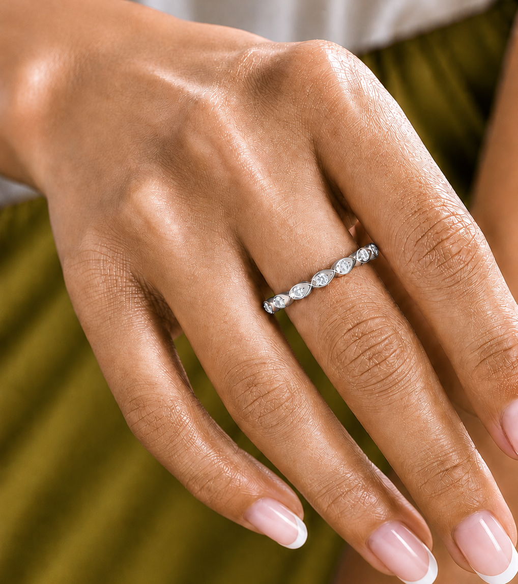 Unique Lab grown Or Natural Round Cut Engagement Ring For Women's In 14K Solid Gold - HIGHCARAT DIAMONDS